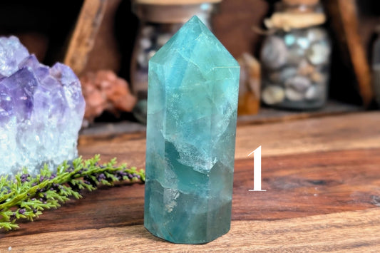 Fluorite Point 3"