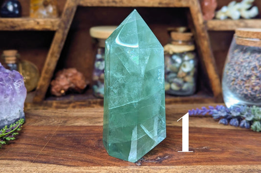 Fluorite Point 4"