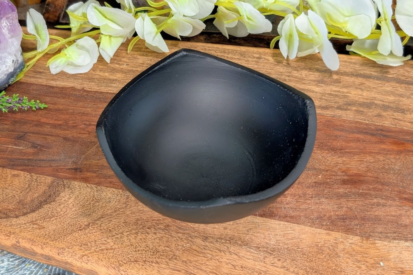 Cast Iron Four Corner Cauldron