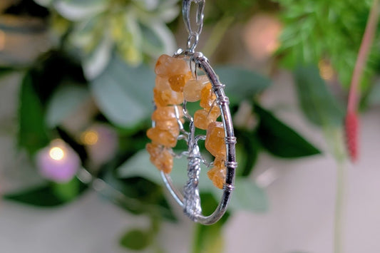 Golden Healer Quartz Tree Necklace