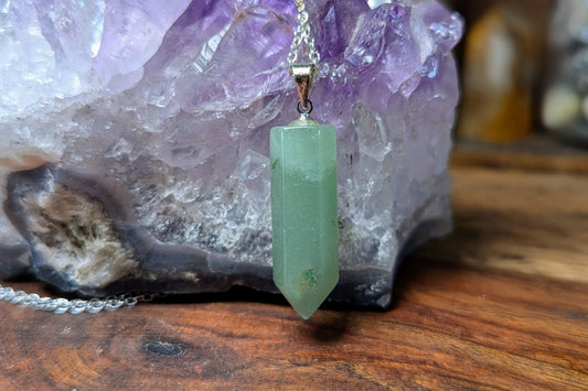 Green Aventurine Point Necklace