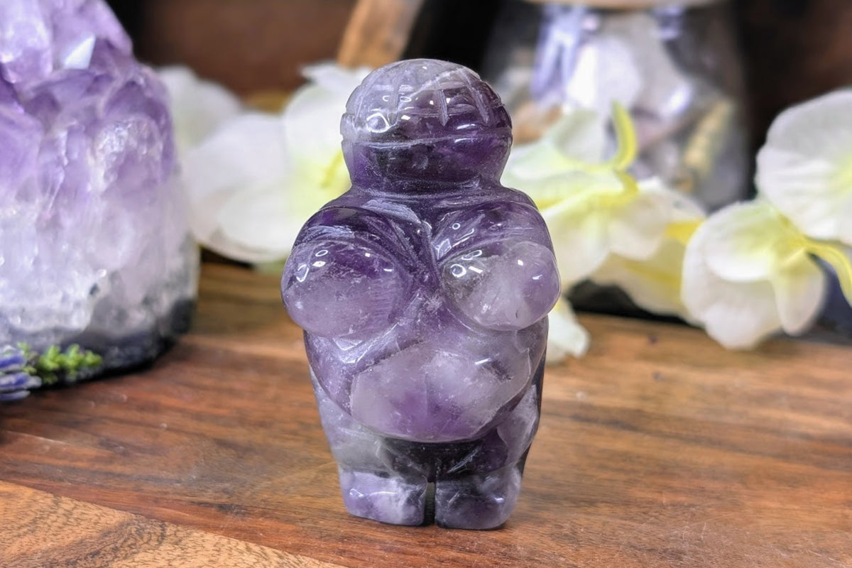 Amethyst Venus of Willendorf