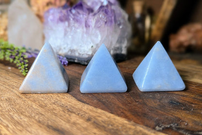 Angelite Pyramid 1.25"