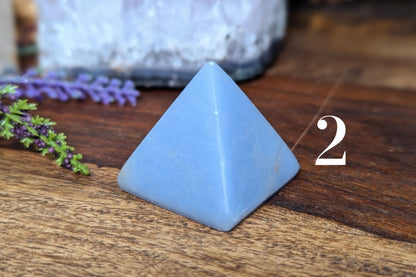 Angelite Pyramid 1.25"
