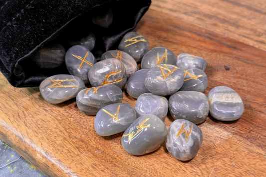 Black Moonstone Runes