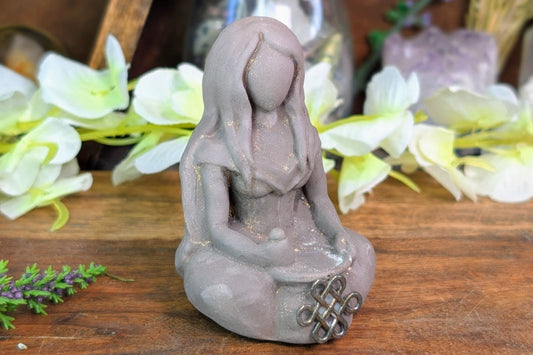 Cerridwen Figurine