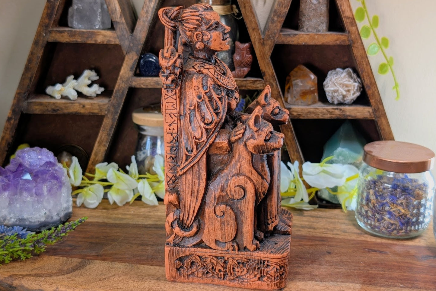 Polyresin Freyja Statue