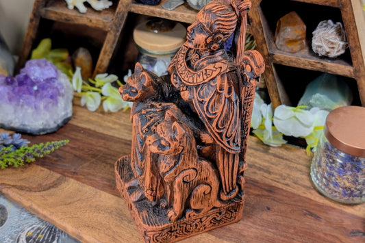 Polyresin Freyja Statue