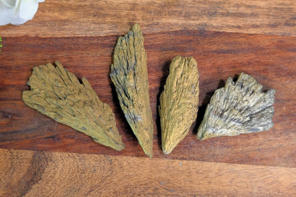 Gold Aura Kyanite Fan