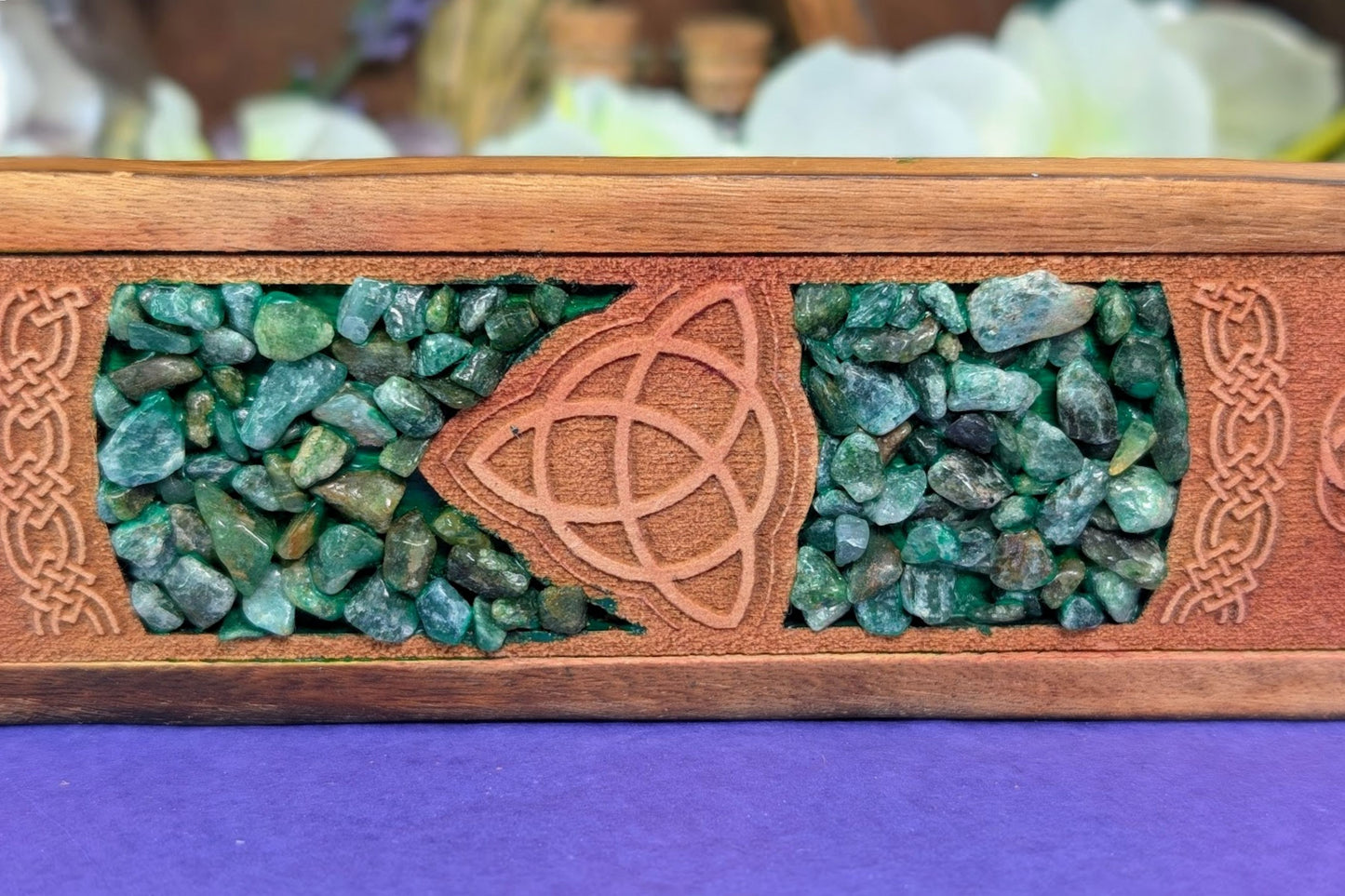 Green Aventurine Chip Triquetra Incense Holder