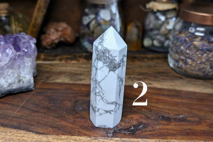 Howlite Point 3"