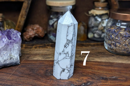 Howlite Point 3"