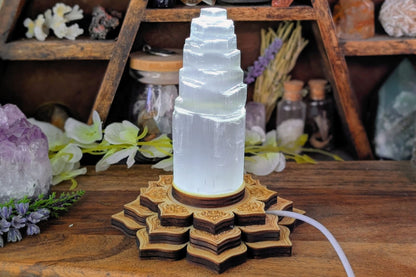 Wooden Engraved Lotus USB Light Base - Cold White