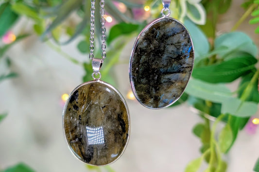 Labradorite Cabochon Necklace
