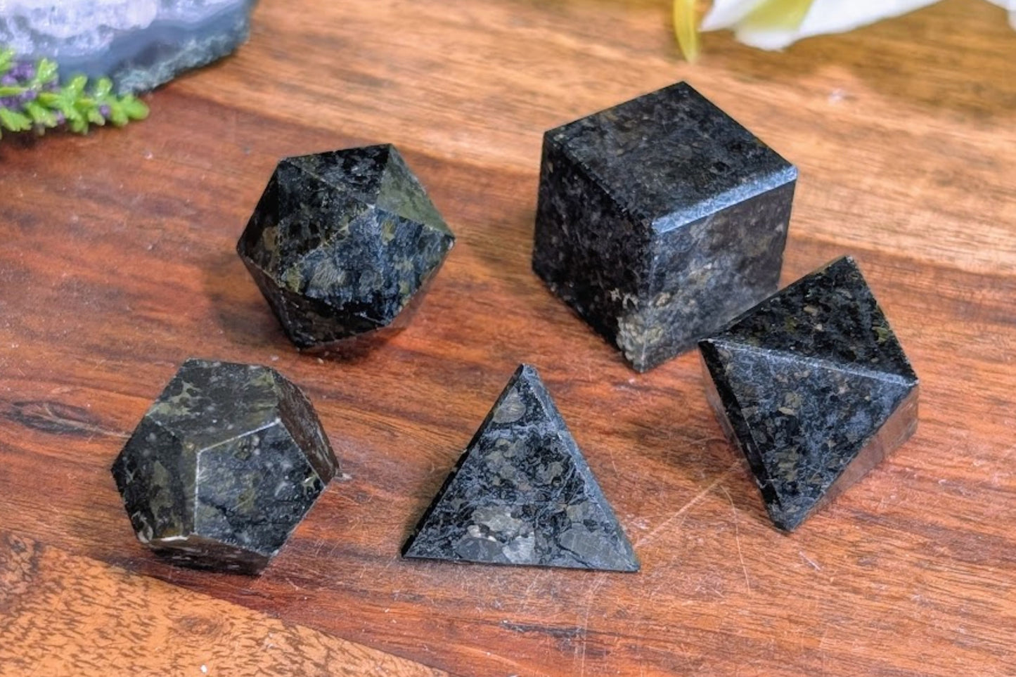 Nuummite Geometry Set - 5-pc