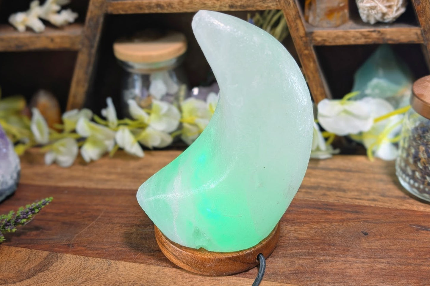 Salt Crescent Moon USB Lamp - Color Cycling