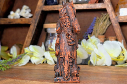 Skadi Figurine