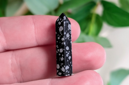 Snowflake Obsidian Pencil Point