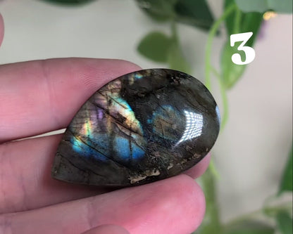 Labradorite Cabochon