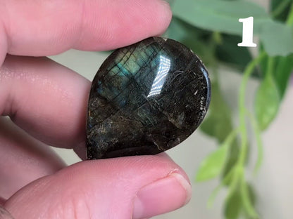 Labradorite Cabochon